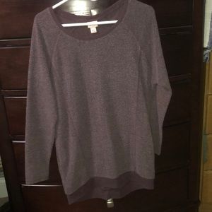 Light weight sweater